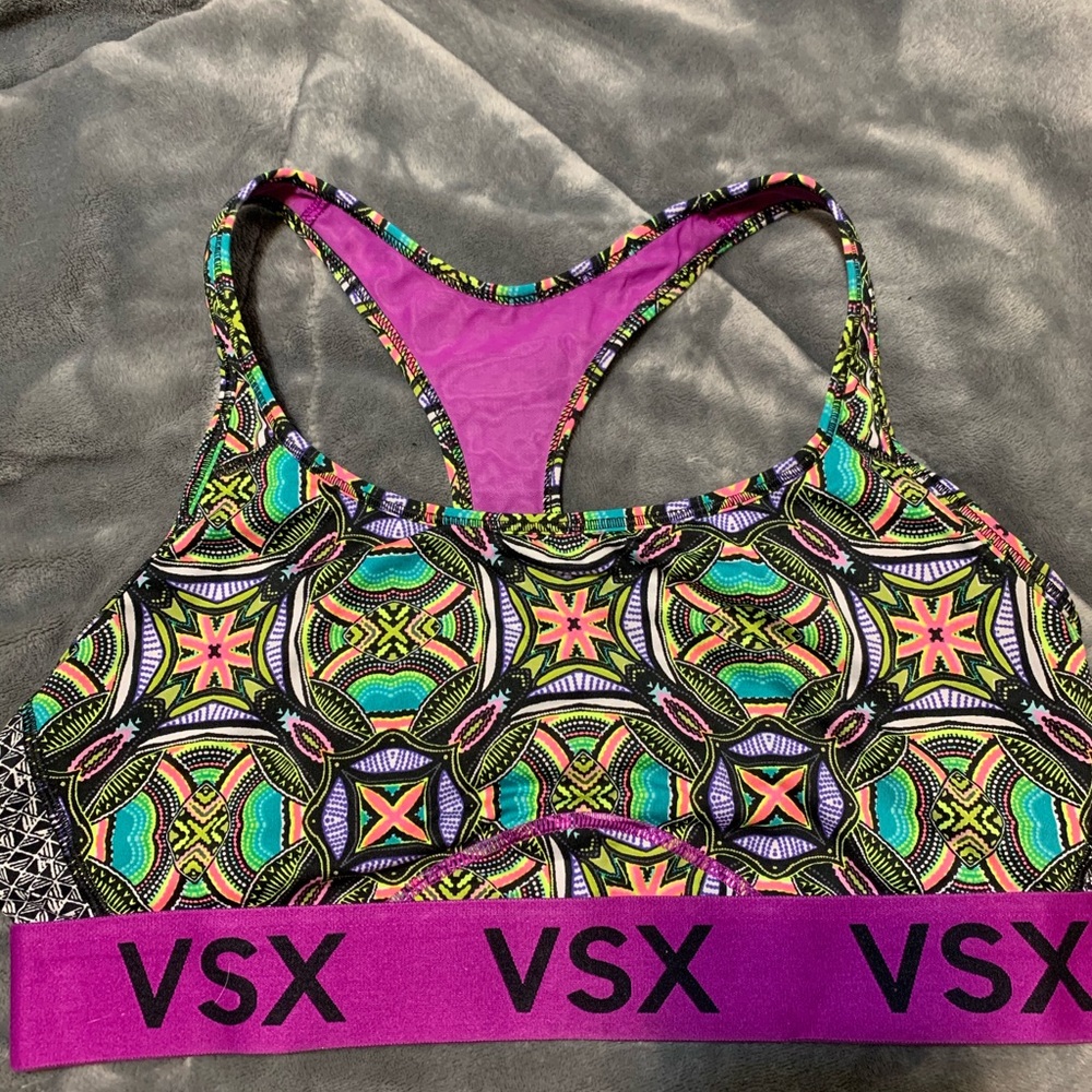 VS sports bra